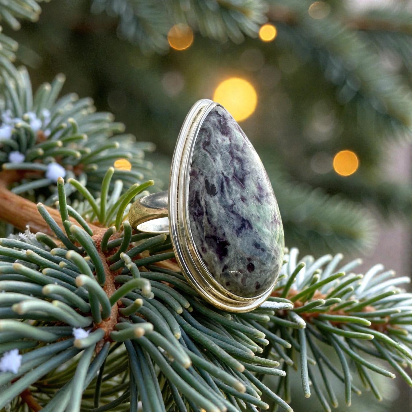 Kämmererite Sterling Silver Statement Ring | Size: 7.5