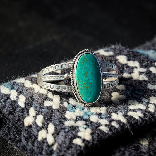 The Lemhi Cuff
Turquoise & Sterling Silver Statement Cuff