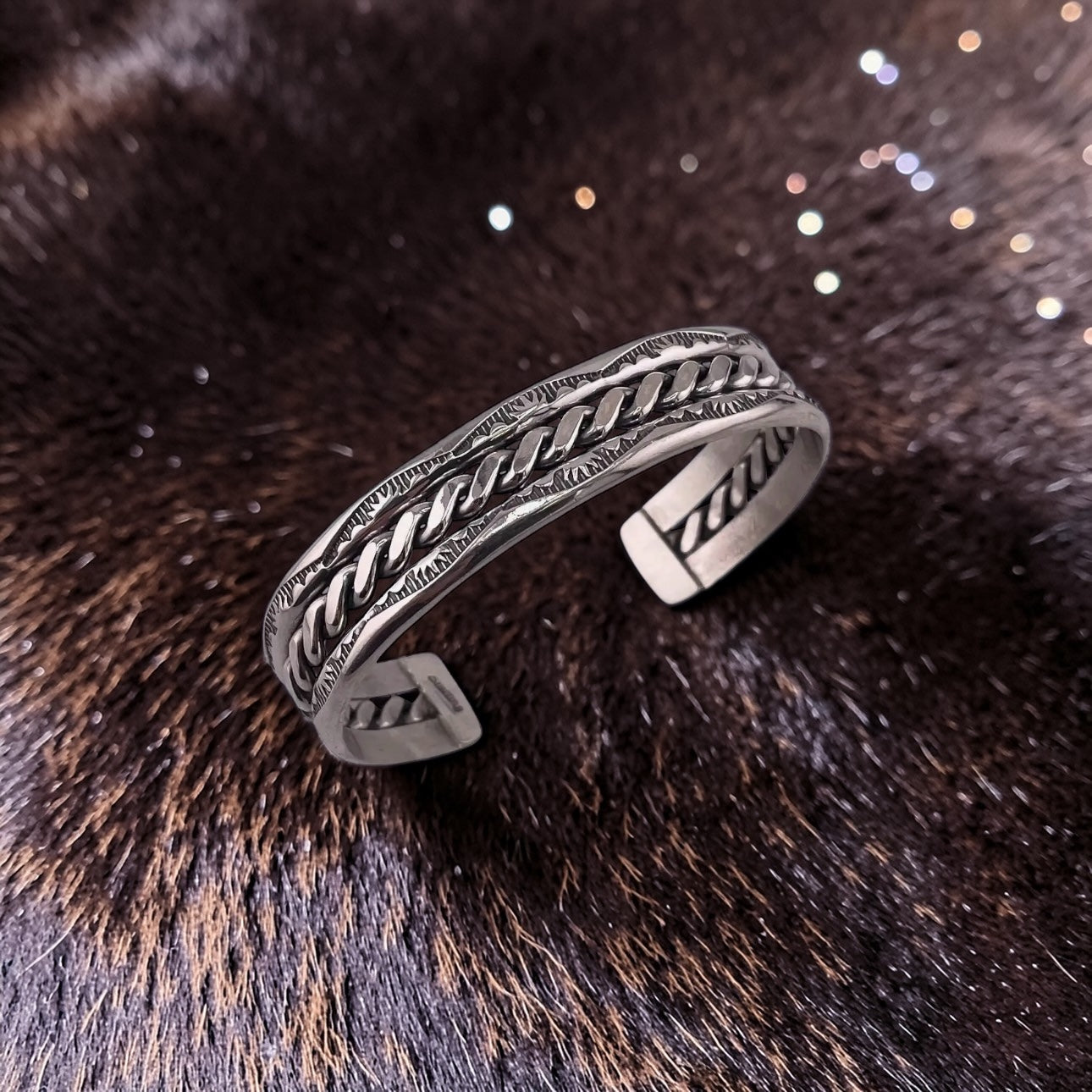 Native American Artist Elaine Tahe Sterling Silver Navajo Rope Imprint ...