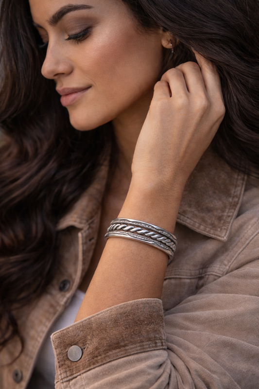 Elaine Tahe Sterling Silver Navajo Rope Imprinted 12mm Bracelet