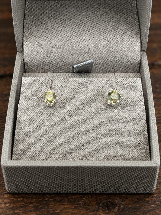4mm Montana Sapphire Earrings | Genuine & Non-Heat Treated (LG2)