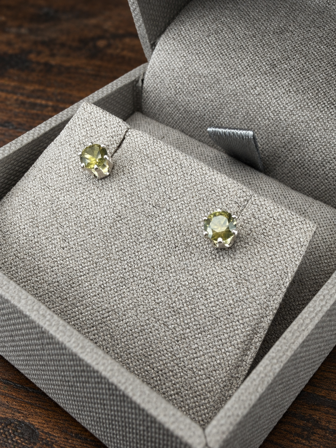 4mm Montana Sapphire Earrings | Genuine & Non-Heat Treated (LG2)